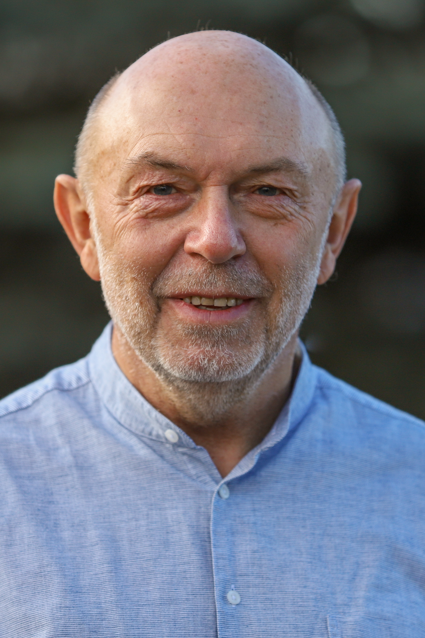 Dr. Lutz Netik
