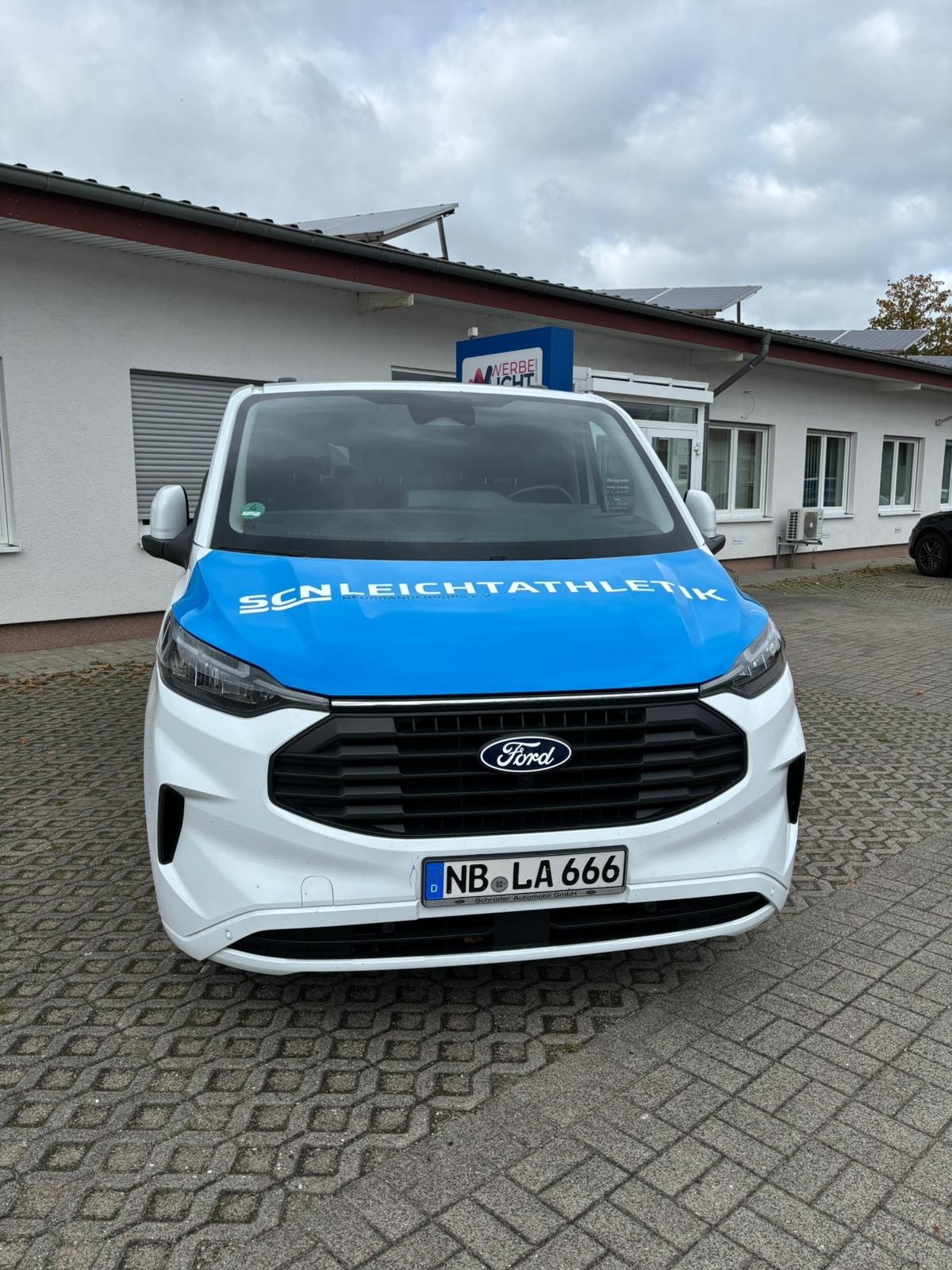 2025-10-22 NB-LA 666 Bild Frontansicht